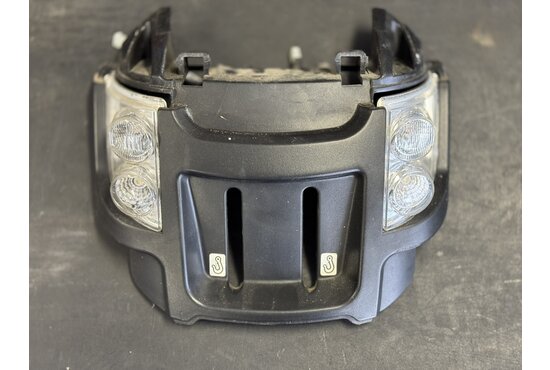Pride Victory Voorbumper + verlichting Pride Victory xl 140 / xl140s - Tweedehands