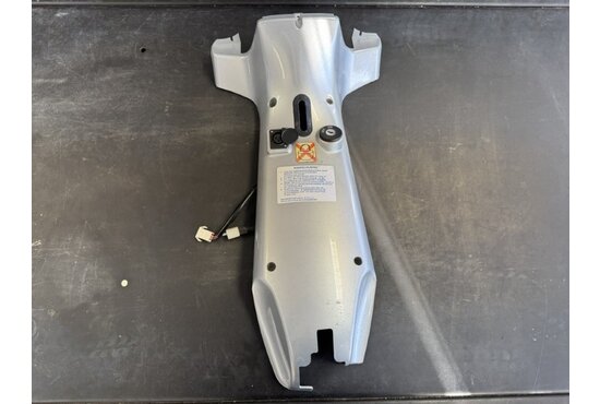 CTM737 Stuurkap zilver compleet + contactslot en laadpoort CTM737 - Tweedehands