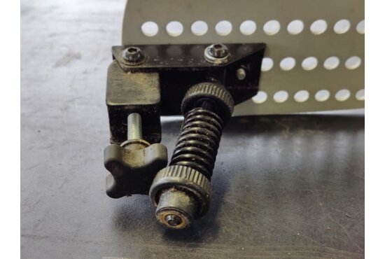 Quingo vitess 2 Quingo Vitess 2 Voetenplaat links + rechts compleet met bevestiging - Tweedehands