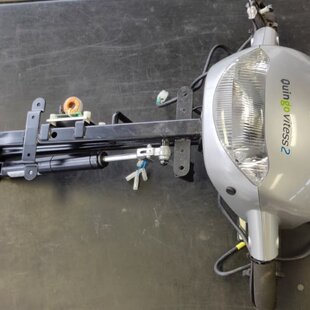 Quingo Vitess  2 stuur + verwarmde handvatten en digitaal dashboard compleet - Tweedehands