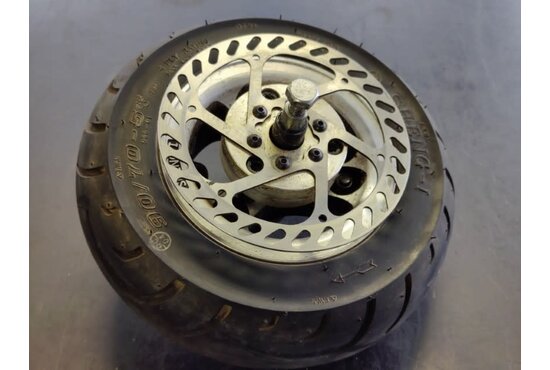 Quingo vitess 2 Quingo Vitess 2 voorwiel met schijfrem en goede band - Tweedehands