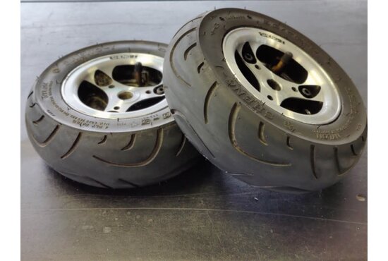 Quingo vitess 2 Quingo Vitess 2 achterwiel met goede band (per stuk) - Tweedehands