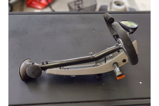 Vermeiren Stuurkolom + voorkap, knipperlicht en spiegel vermeiren ceres 4 - Tweedehands