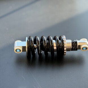 Schokdemper / Achterveer Vermeiren Mercurius 4D