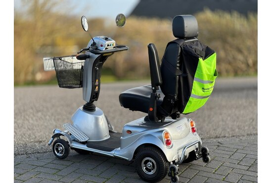 Quingo Plus Quingo Plus zilver (50AH) - Tweedehands