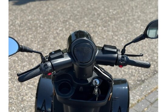 Excel Excel Roadmaster Metal black 22 Km/u (slechts 30km!) - Tweedehands