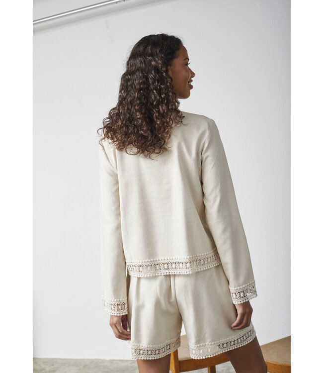 SISTERSPOINT SHORT (BEIGE)