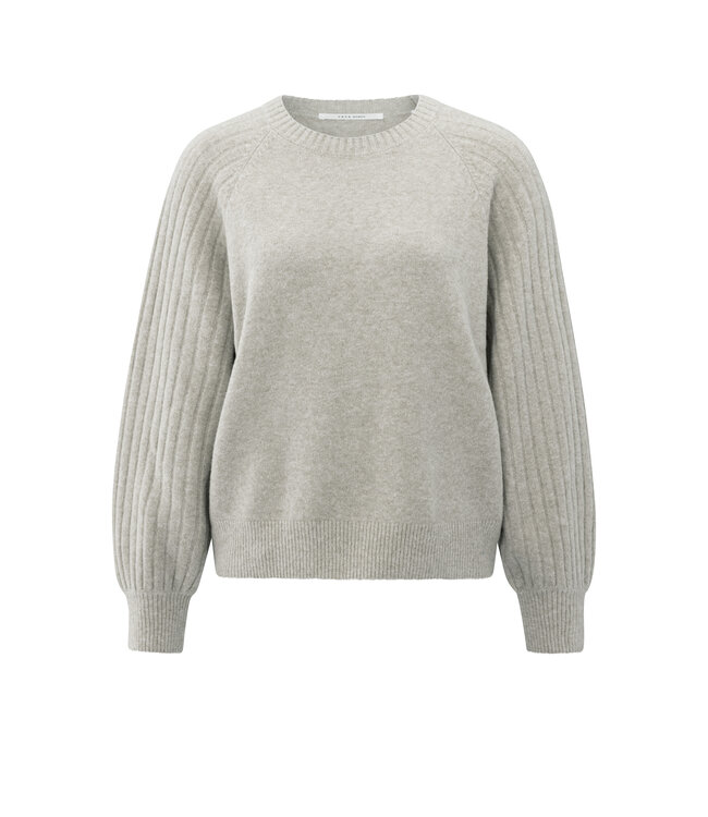 YAYA TRUI (ANTRACIET)