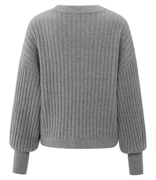 YAYA TRUI (ANTRACIET)