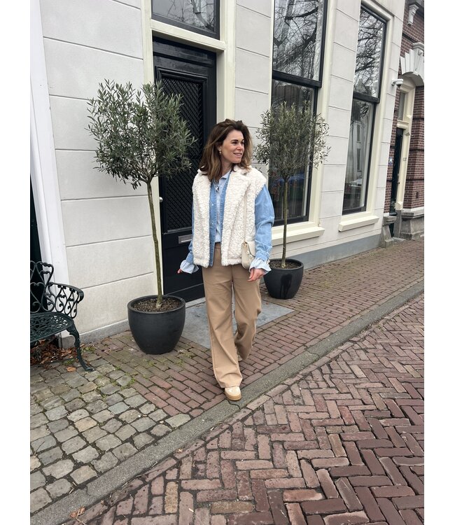 MITCH GILET (ECRU-OFF WHITE)