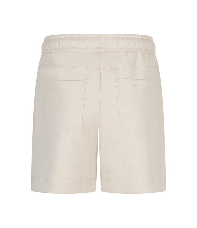 RED BUTTON SHORT (BEIGE)