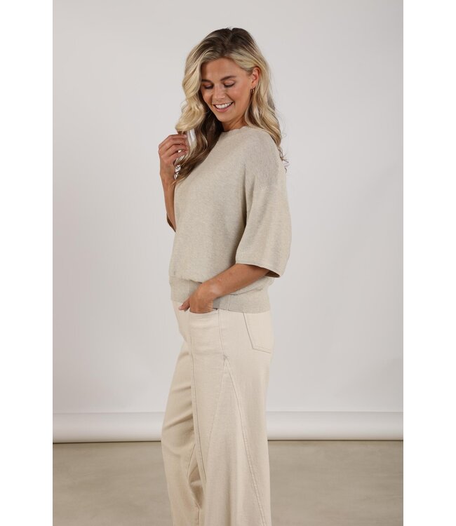 NUKUS TRUI (BEIGE)