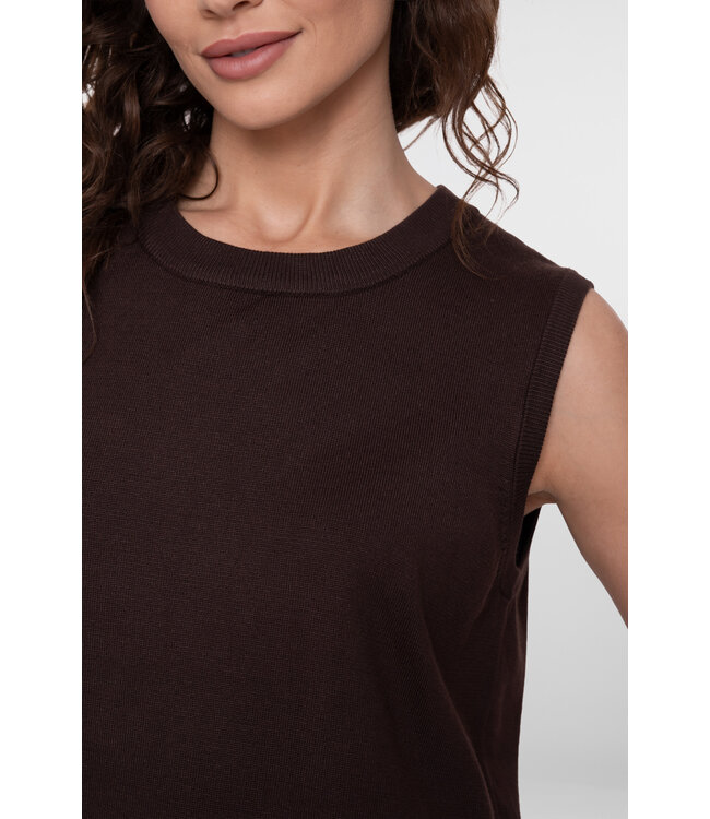 GEISHA T-SHIRT (DONKERBRUIN)