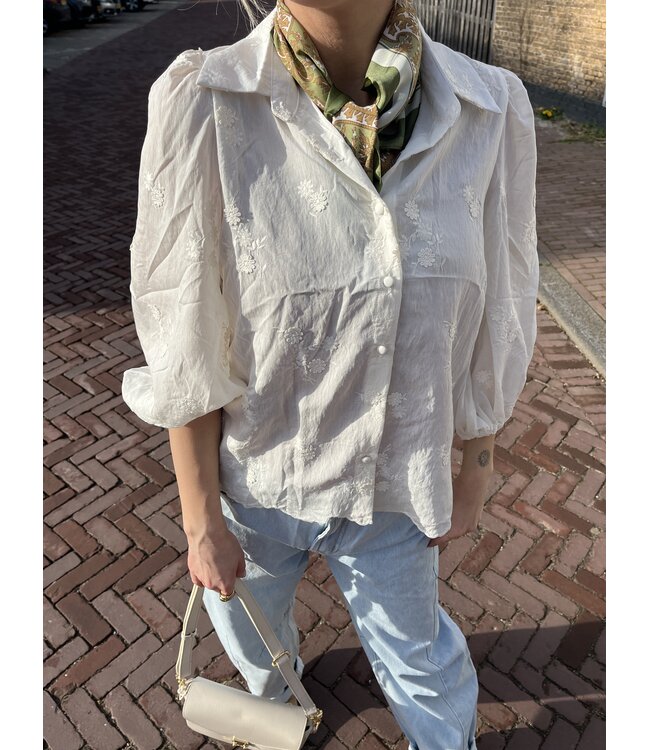 MITCH BLOUSE (ECRU-OFF WHITE)