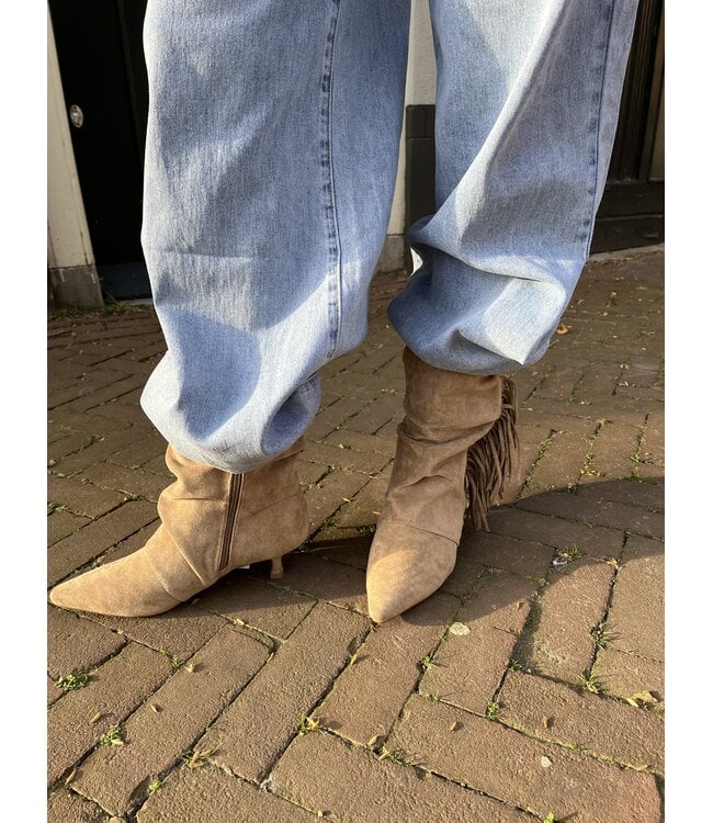 MITCH ENKEL MID HAK KORT (KHAKI)