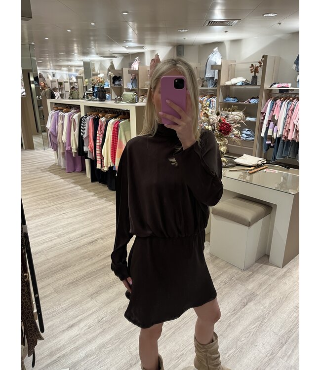 MITCH JURK (DONKERBRUIN)