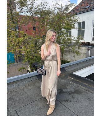 Nukus Jurk (761.45.092)