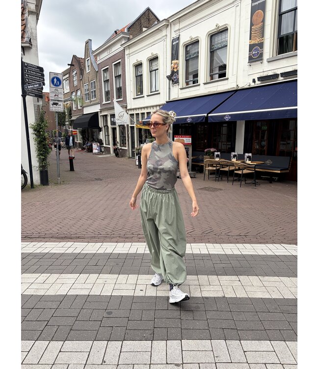MITCH BROEK (JADE GROEN)