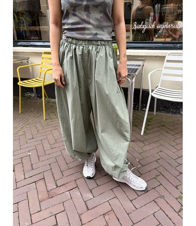 MITCH BROEK (JADE GROEN)