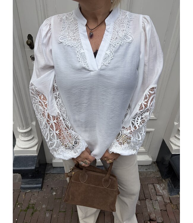 MITCH TOP (ECRU-OFF WHITE)
