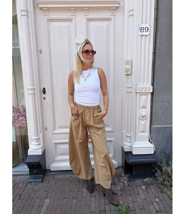 MITCH BROEK (CAMEL)