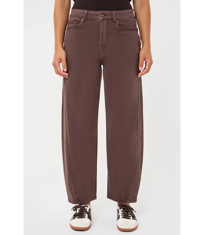ESQUALO BROEK (BRUIN)