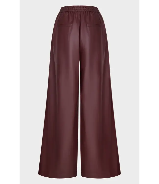 AMAYA BROEK (BORDEAUX)