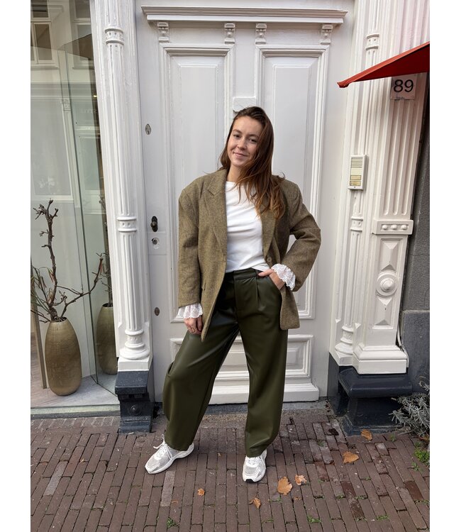 AMBIKA BROEK (ARMY)