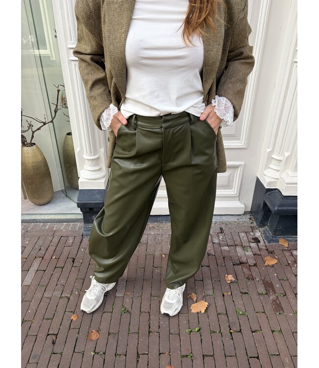 AMBIKA BROEK (ARMY)