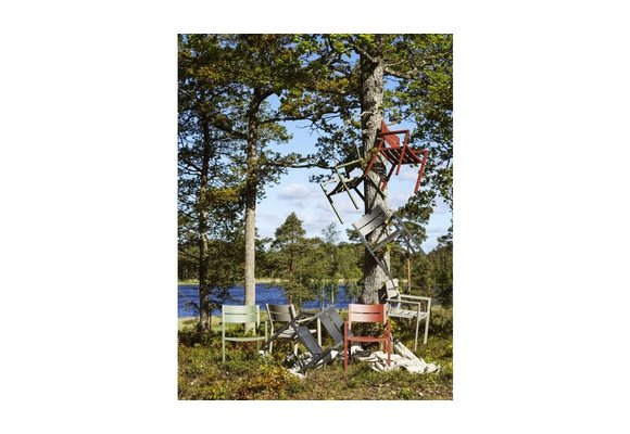 5-delige tuinset | 4 Delia stapelbare tuinstoelen (Black) | 160cm Cyprus tuintafel (Grey)