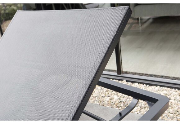 Ligbed Bonaire | Black | Aluminium & Textileen | Stapelbaar