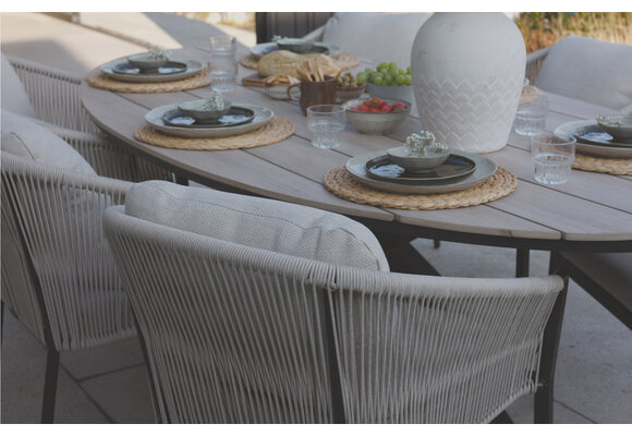 9-Delige tuinset | 8 Elvira tuinstoelen (Black) | 280cm ovale tuintafel Cyprus (Grey)