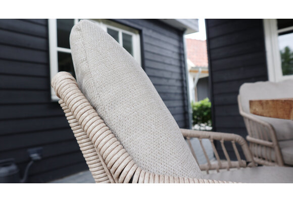 7-delige tuinset | 6 Isabel stoelen (Sand) | 220cm ovale Cyprus tuintafel (Wood)