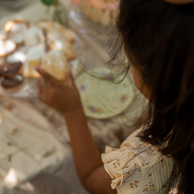 Koko Noko meisjes T-shirt beige geel perzikroze bloemen rib | P54907-37