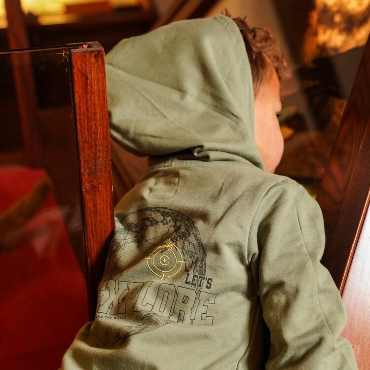 Koko Noko jongens hoodie groen capuchon | O56882-37