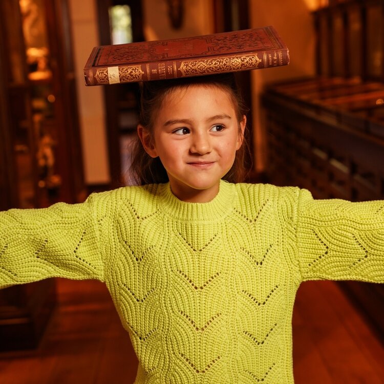 Koko Noko girls’ knitted jumper, lime green, dropped shoulder | O56952-37