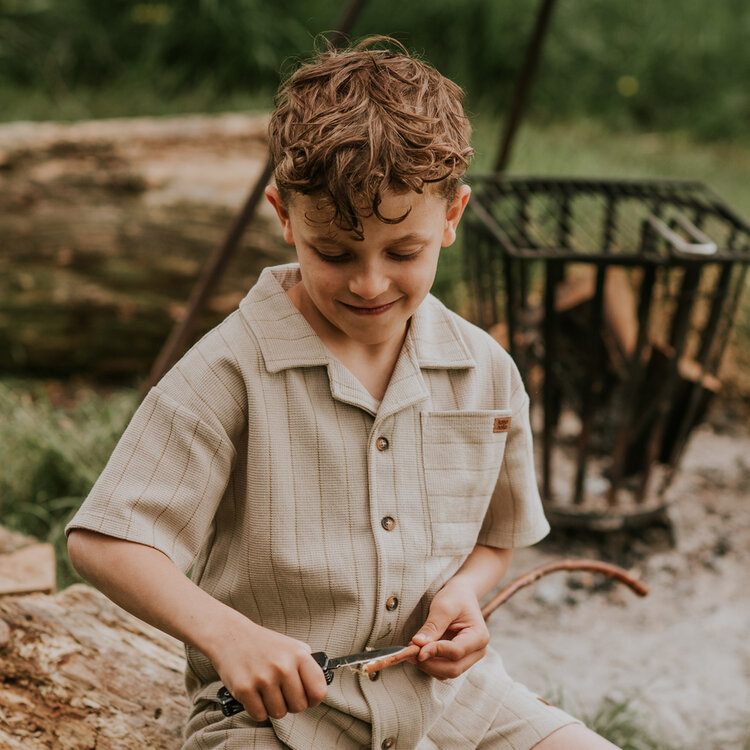 Koko Noko jongens co-ord set grijsbruin blouse short | N58803-37