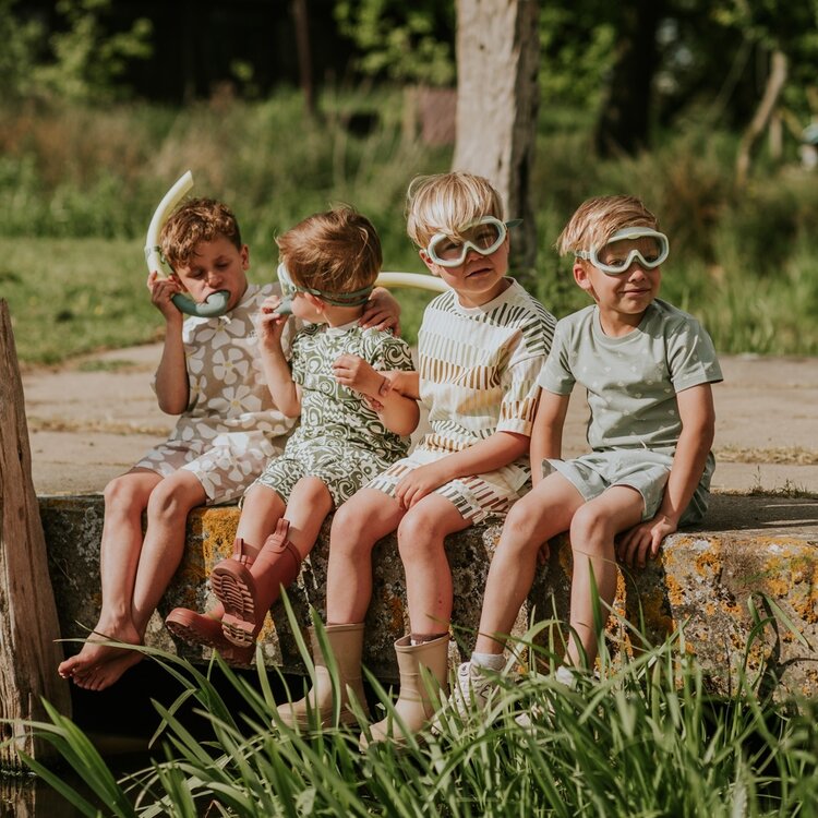Koko Noko boys' swim shorts soft green off-white | N58815-37