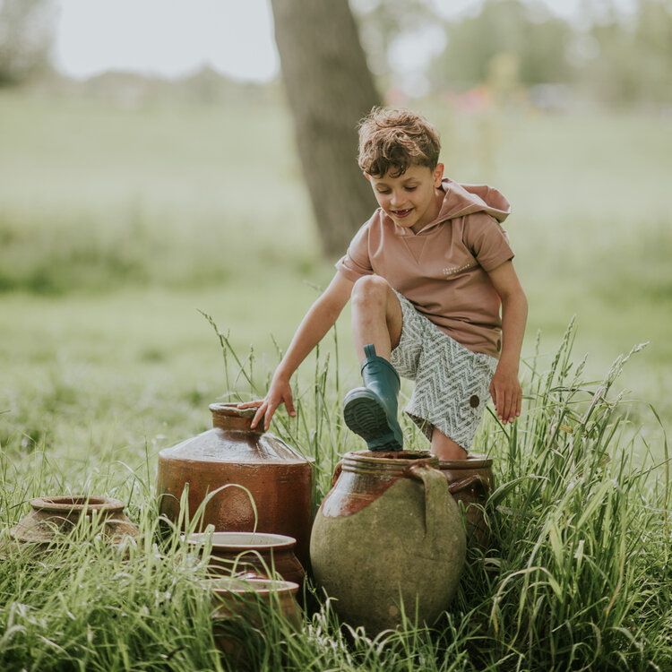 Koko Noko Jungen-T-Shirt mit Kapuze, locker geschnitten, zartrosa | N58827-37