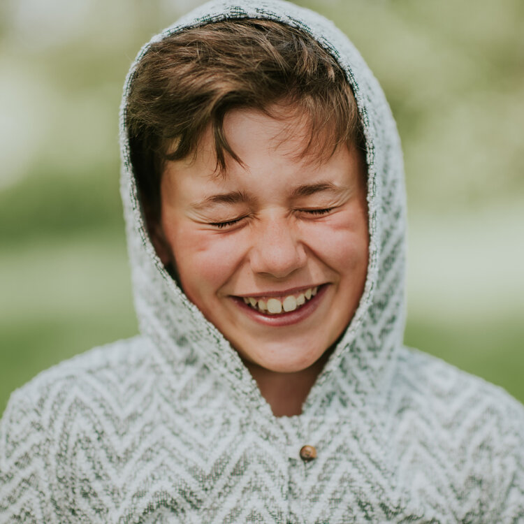 Koko Noko Jungen-T-Shirt mit Kapuze olivgrün | N58835-37