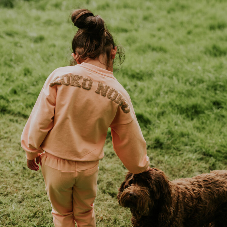 Koko Noko Mädchen-Set Pfirsichrosa Sweatshirt Jogginghose | N58973-37