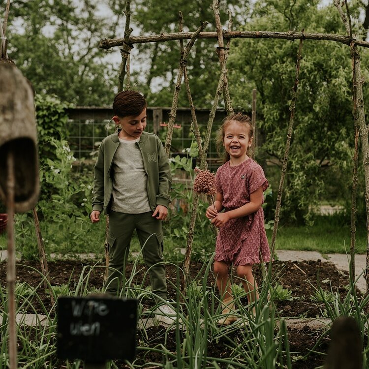 Koko Noko Mädchenkleid lila mit Überwurf | N58983-37