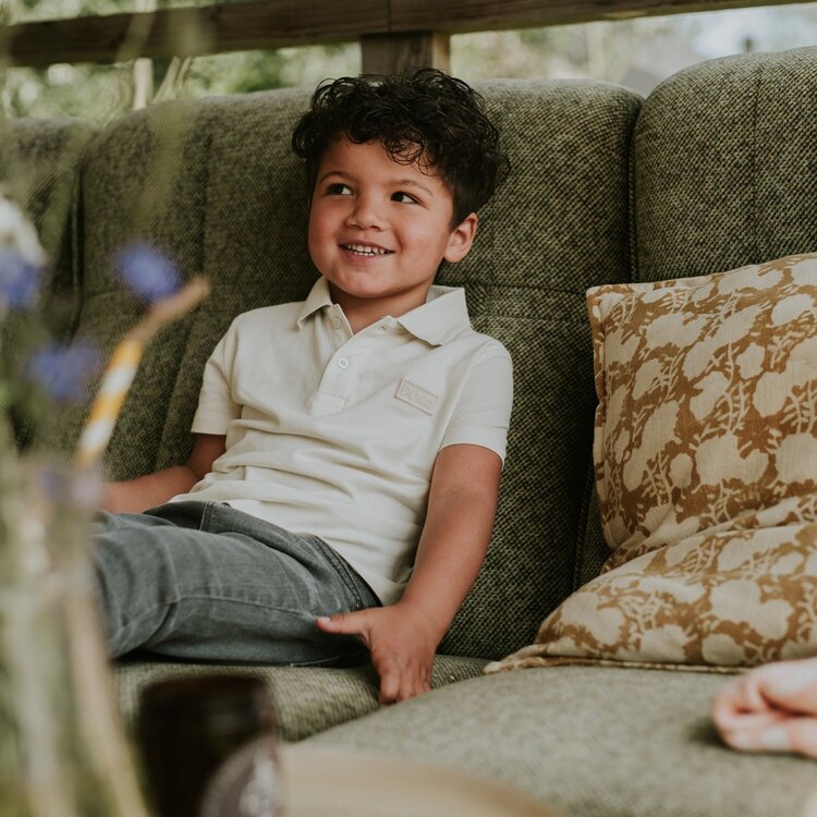 Koko Noko Jungen-Polohemd in Off-White aus Bio-Baumwolle | WN1808