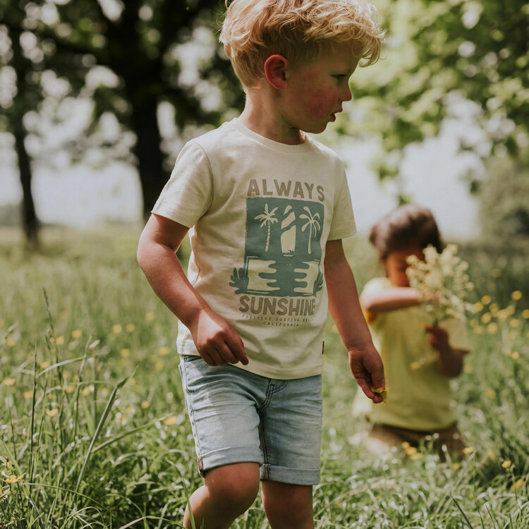 Koko Noko Jungen Jeans Shorts Loose Fit hellblau | NX58826-37