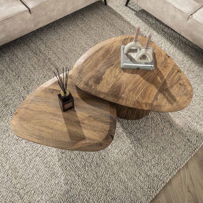 Salontafel Wave driehoekig set van 2 / Massief mango zand