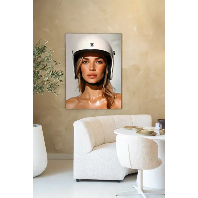 Urban Cotton Wandkleed Chanel Helmet