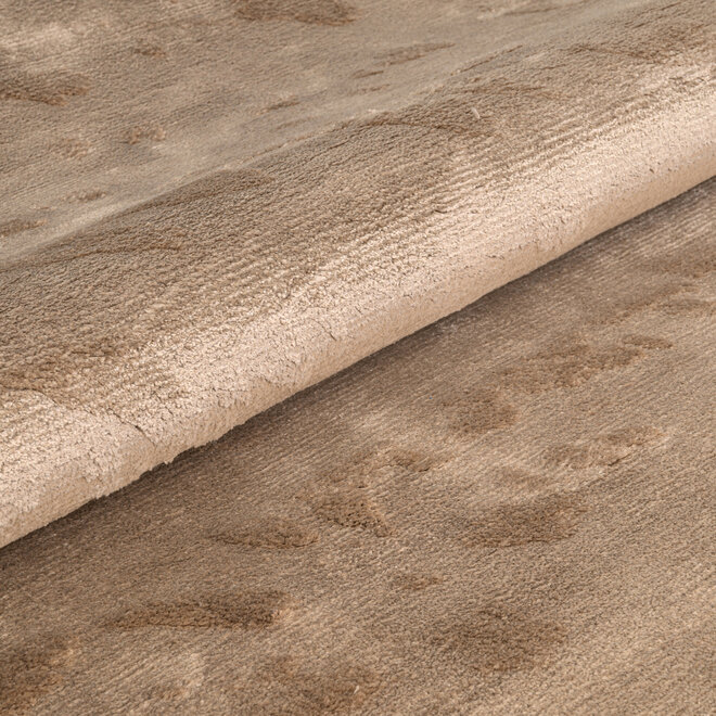 Vloerkleed Nilla taupe 220x320