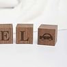 World of Mina Houten naamblokken // Walnoot - Times World of Mina Houten naamblokken // Walnoot - Times