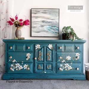 Redesign with Prima Redesign - Mould - Magnolia Blooms