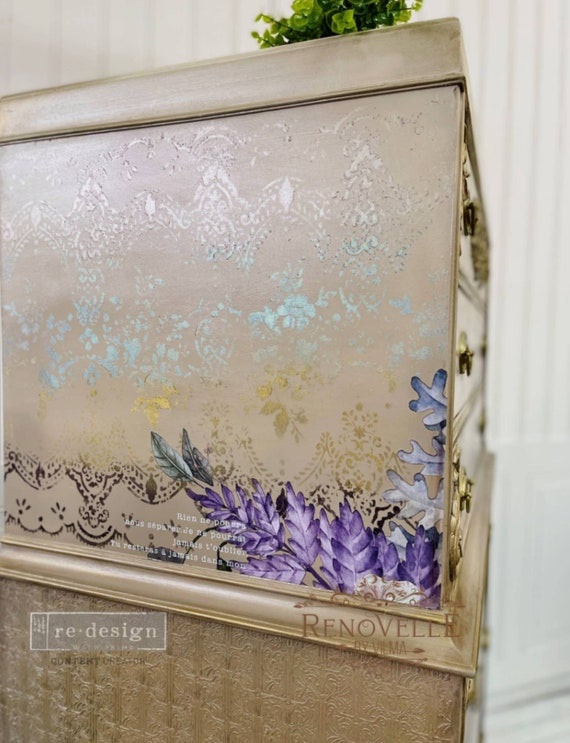 Redesign with Prima Redesign - Stencil - Distressed Wallpaper